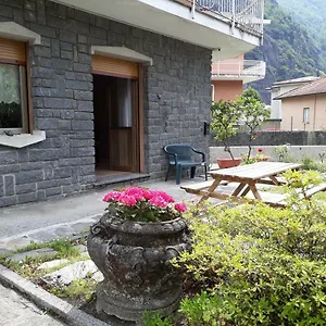 Casa Di Ica , Dervio Italia